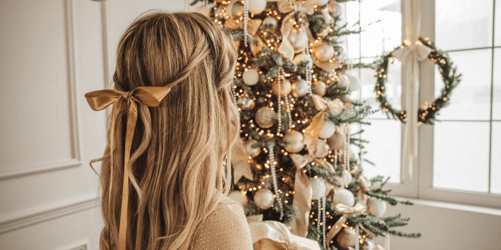 Festive Hair Trends - Christmas Bow